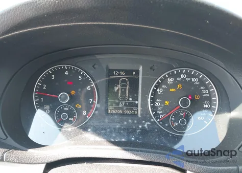 2012 Volkswagen Passat 2.5L Se z USA, uszkodzony, nr VIN 1VWBP7A31CC007352